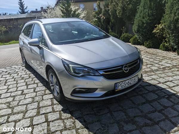 Opel Astra 1.6 CDTI Automatik Sports Tourer Active - 1