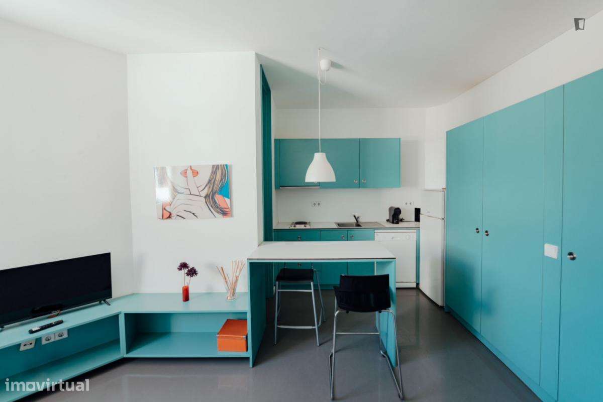 Apartamento com 1 quartos - localizado em Santo Ildefonso Porto - Grande imagem: 2/6