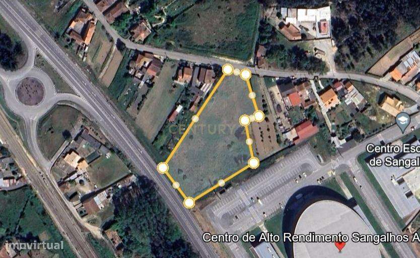 Terreno em Sangalhos - Grande imagem: 2/4