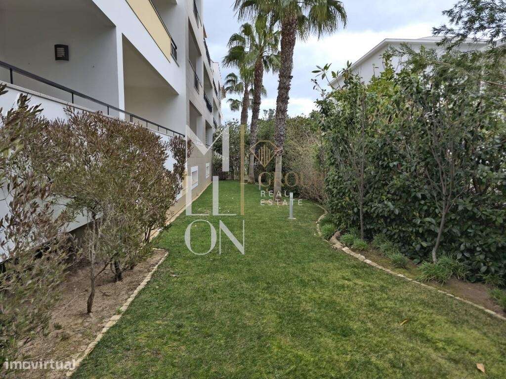 Apartamento T3 com 190m2, localizado na Estrada de Porto de Mós nº23 - Grande imagem: 4/24