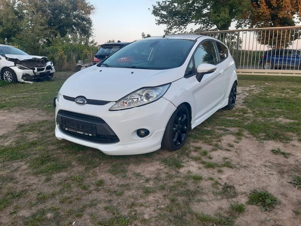 Ford Fiesta Mk7 (2008-) 1.6 TDCi Platinium X (Sport) 2012