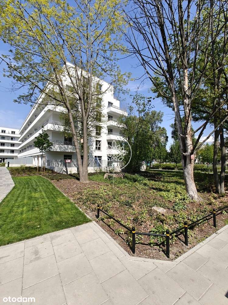 Dwa tarasy / 2024 rok / Saska Kępa-6