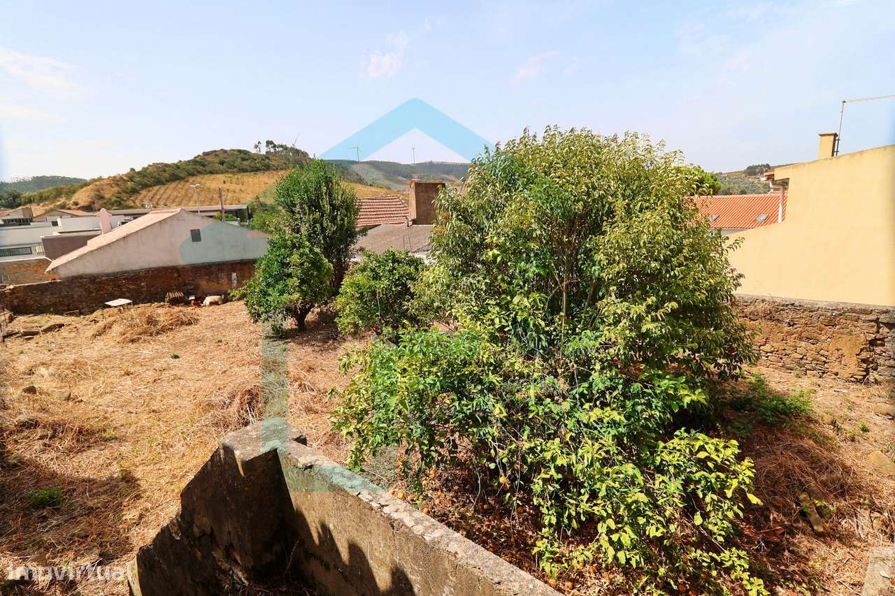 Moradia para recuperar 323 m², dois pisos, 25 minutos de Torres Vedras-31