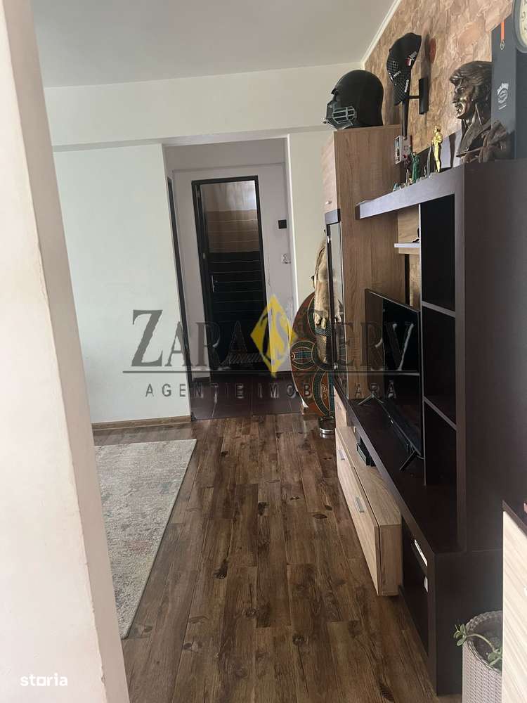 Apartament 2 camere de vânzare – ultracentral, zonă Aroma, Ploiești-2