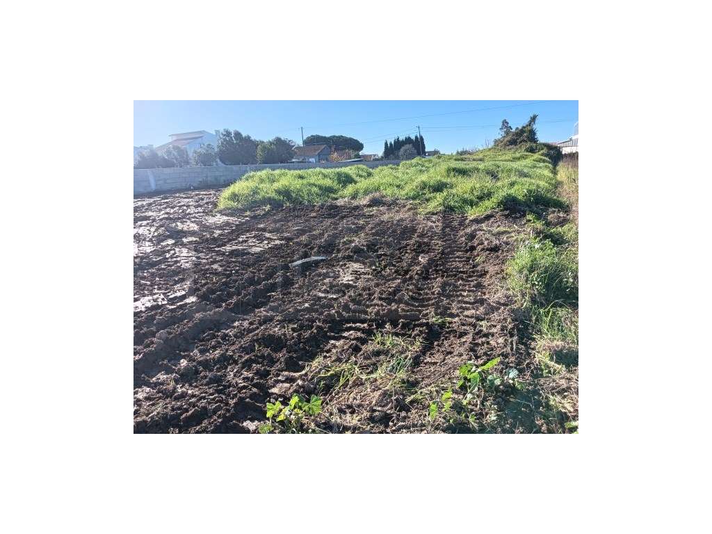Terreno urbano para venda em Aradas - Aveiro - Grande imagem: 2/8