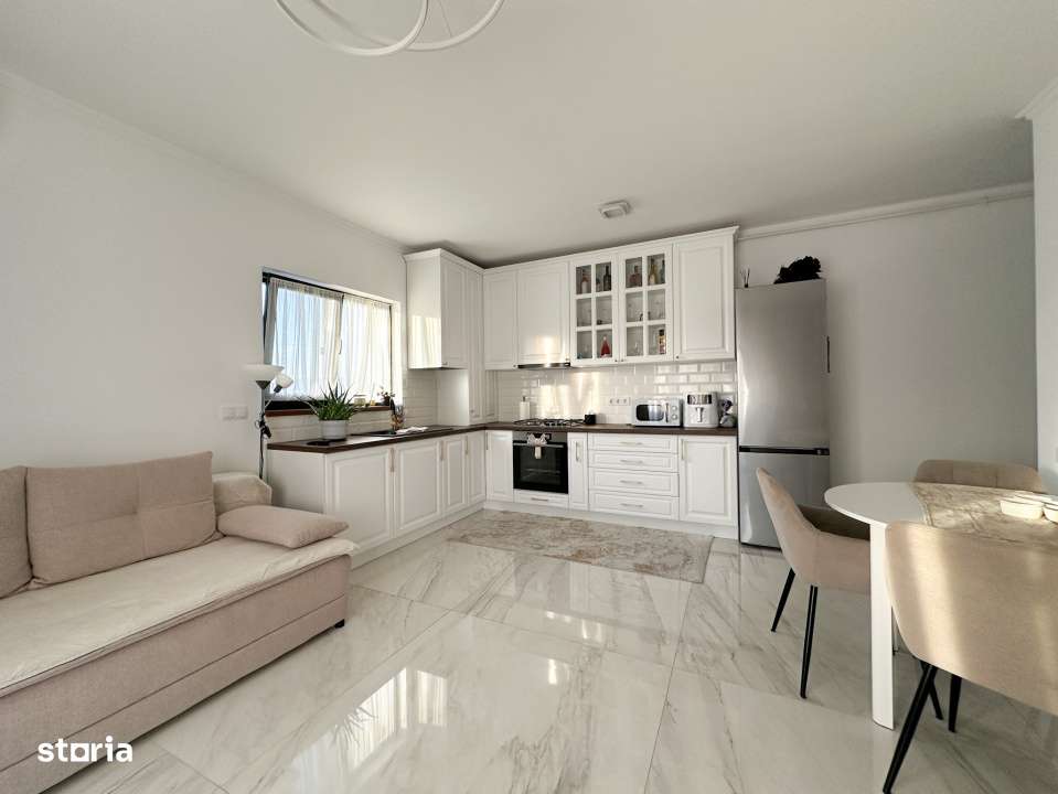 Apartament ultrafinisat de 2 camere, orientare sudica, lift-1