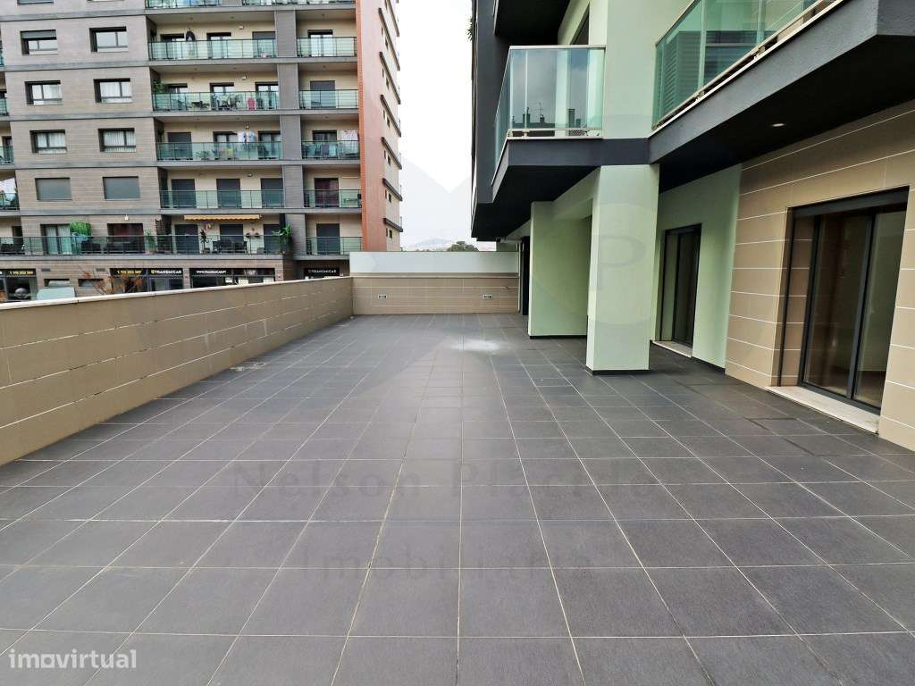 T4 CONSTRUÇÃO NOVA com terraço e garagem em Colinas do Cruzeiro - O...-15