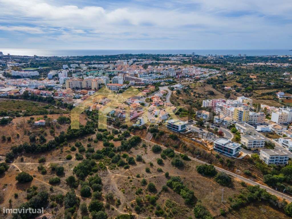 Terreno Urbano com Projeto - Vale de Lagar - Portimão-16