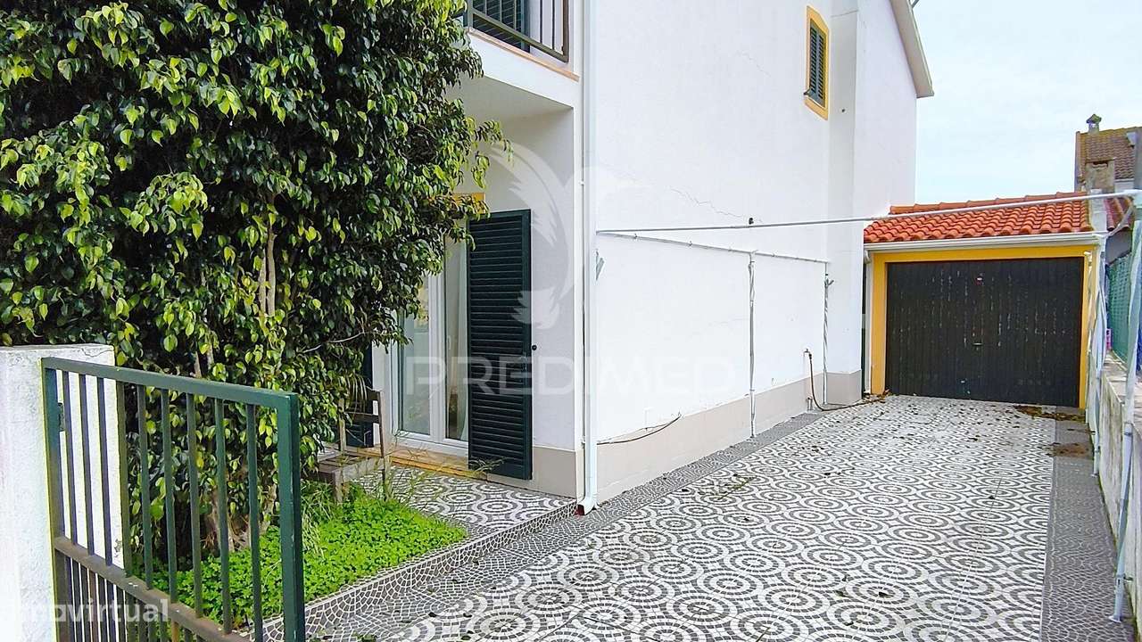 Painéis Fotovoltaicos, Garagem, Churrasqueira - Grande imagem: 5/21