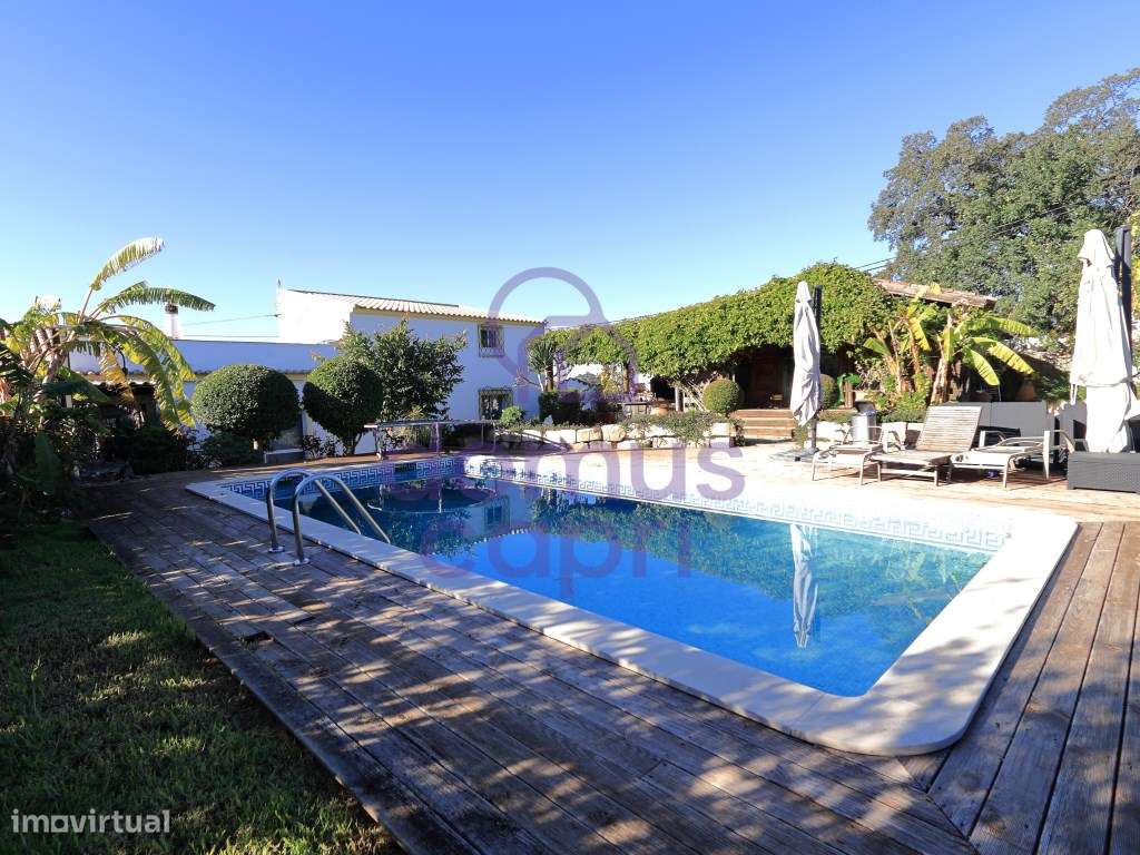 Moradia T4 com Piscina e Garagem em Peral - São Brás de Alportel-9