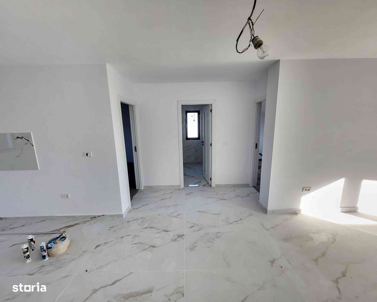 Casă modernă Margineni-4