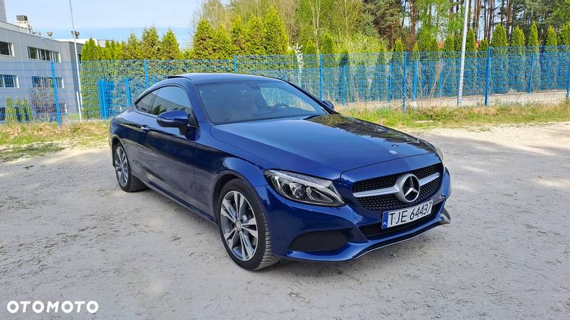 Mercedes-Benz Klasa C 300 Coupe 7G-TRONIC - 3