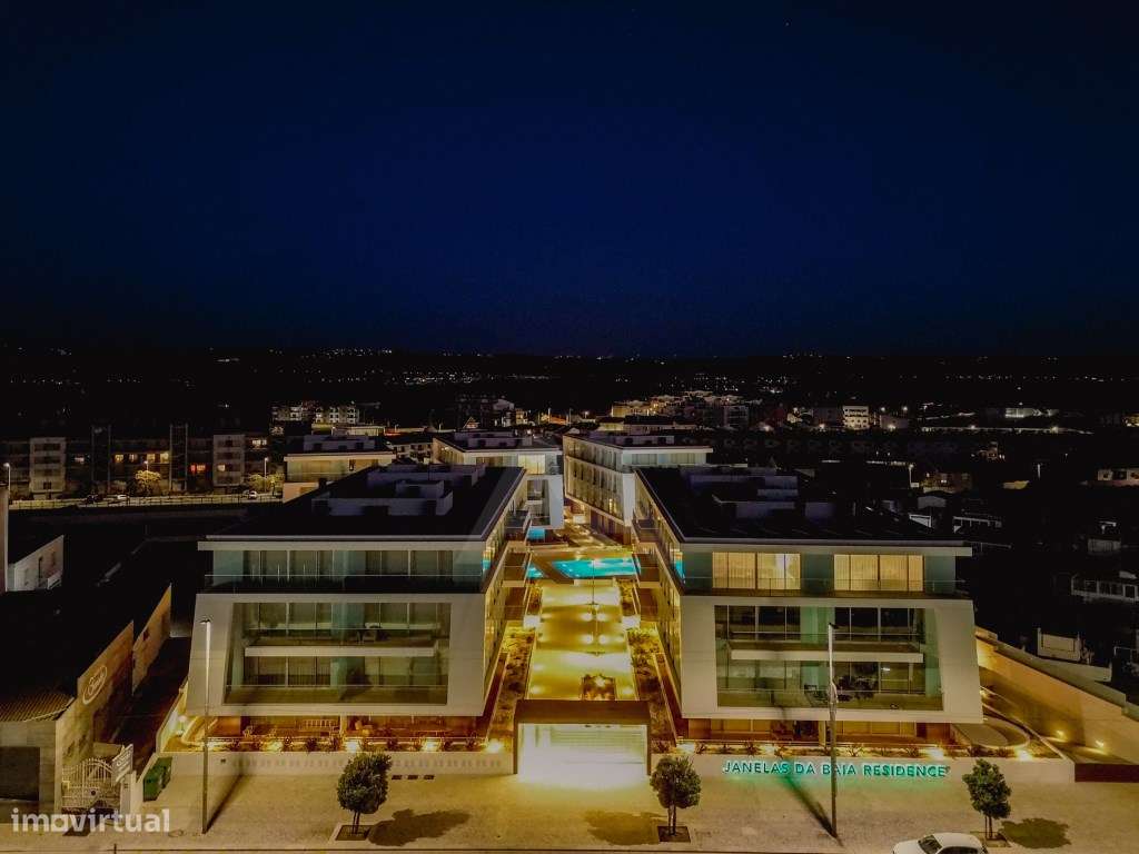 Apartamento T2 com Vista Mar em São Martinho do Porto - Grande imagem: 2/44