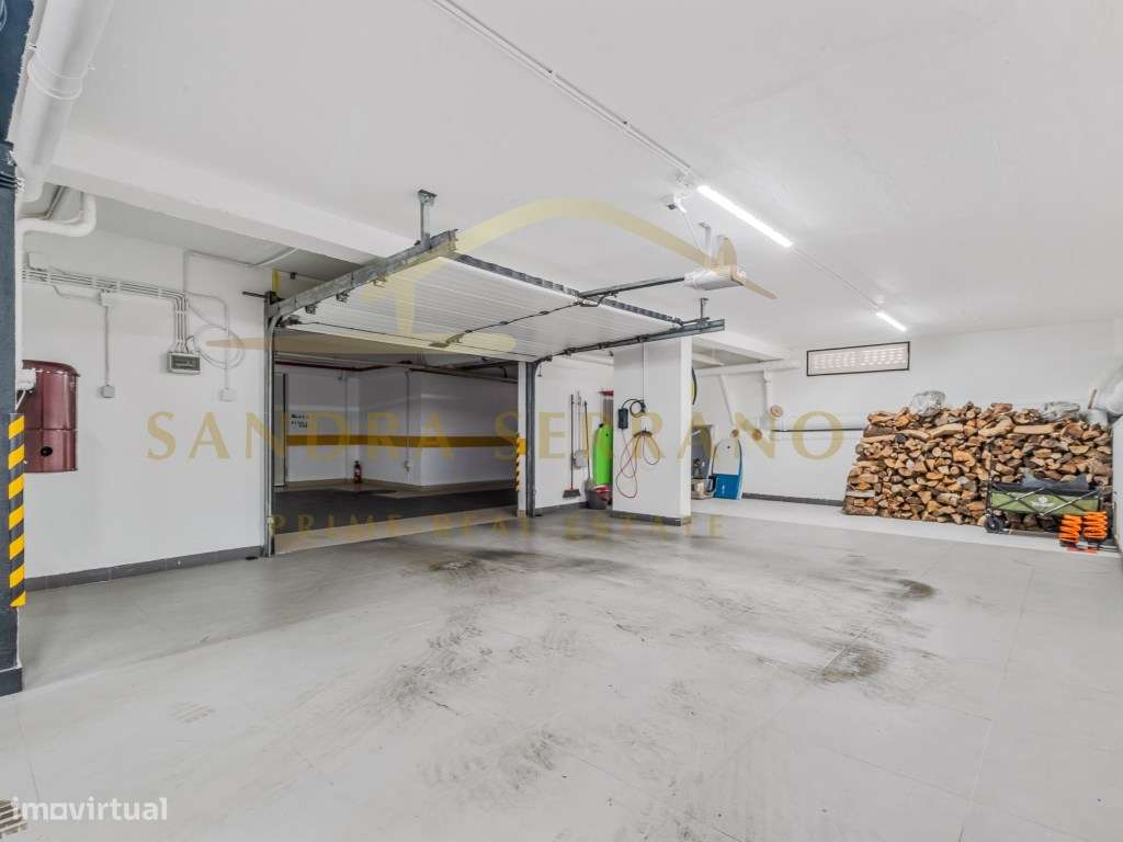 Duplex T6 com 400m2 de área na Quinta da Beloura, box independente-44