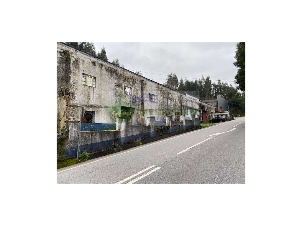 ARMAZÉM À FACE DA ESTRADA NACIONAL 328 | EXCELENTE LOCALIZAÇÃO - Grande imagem: 5/7