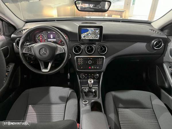 Mercedes-Benz A 180 d Style - 10