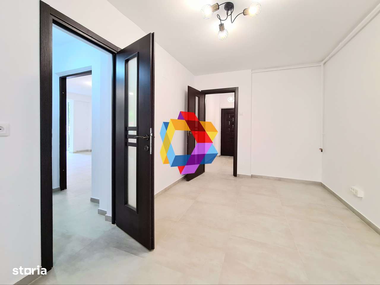 Spatiu comercial de închiriat Brasov - 60 mp # plus-imo.ro - Imagine principală: 2/7