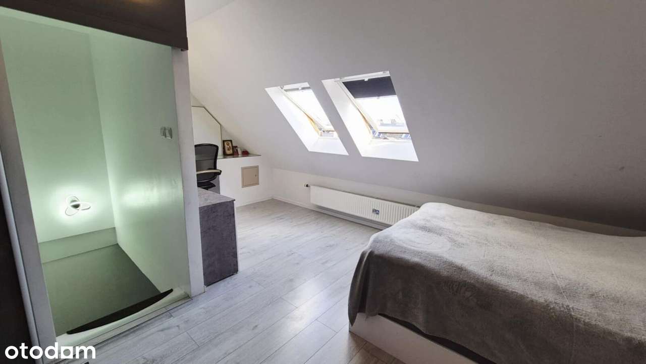 Piękne 2 poziomowe mieszkanie z balkonem, 2 łazienki!-8