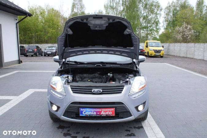 Ford Kuga - 32