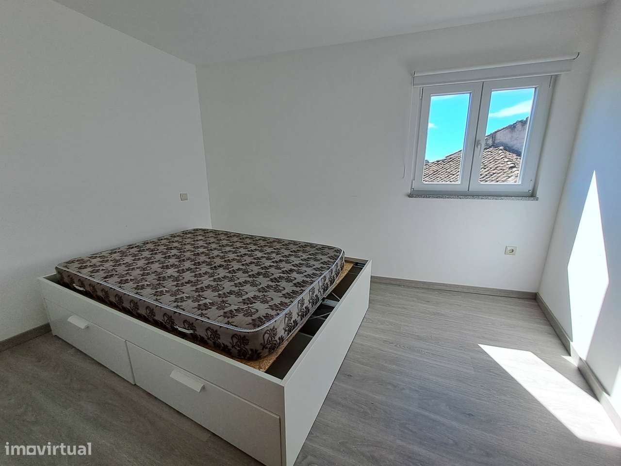 Moradia T4 em Atenor, Miranda do Douro - Grande imagem: 2/38