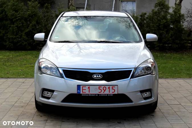 Kia Ceed - 17