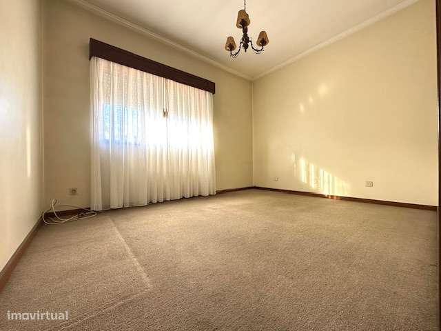 T3 em Rio Tinto de 3 frentes, próximo da estação de comboios...-13