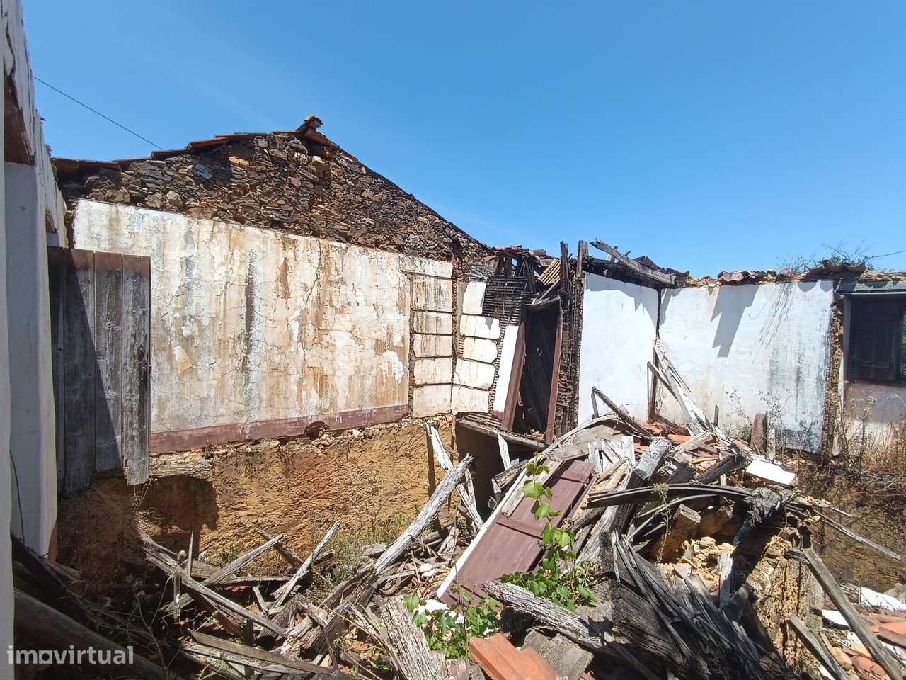 Abrantes,  Cabeça Gorda - Terrenos com Ruína – Moradia para Reconstrui-13