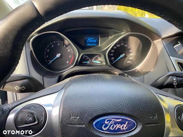 Ford Focus 1.6 EcoBoost Trend - 6