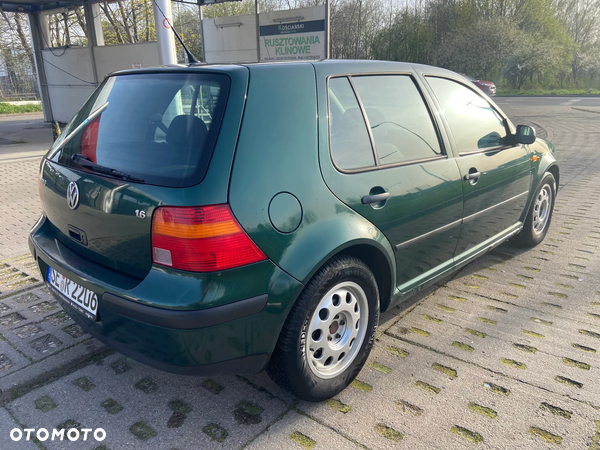 Volkswagen Golf IV 1.6 Basis - 7