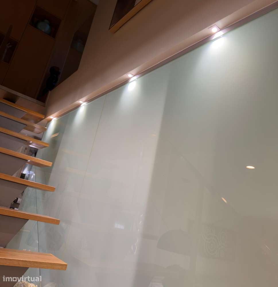 Apartamento T3 Duplex ao Monte dos Burgos-37