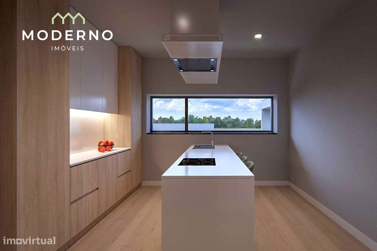 Moradia Térrea T4 com piscina (nova, em construção)-26