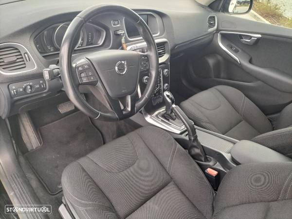 Volvo V40 2.0 D2 Kinetic Geartronic - 13