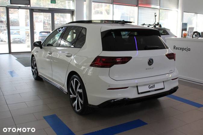 Volkswagen Golf VIII 1.5 eTSI EVO R-Line DSG - 6