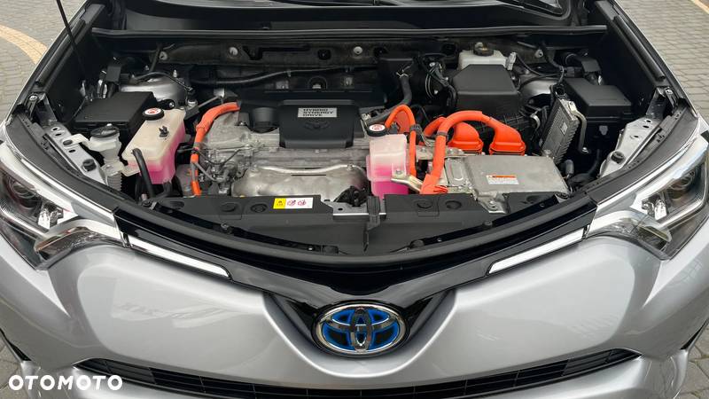 Toyota RAV4 - 17