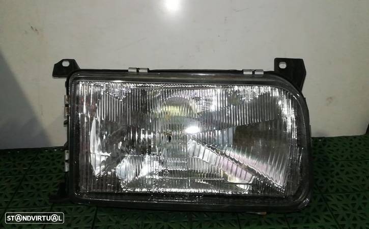 Optica Farol Direita Drt Volkswagen Passat (3A2, 35I) - 1