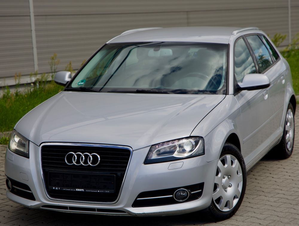 Audi A3 8P (2003-2012) 2.0 TFSI Attraction 2011