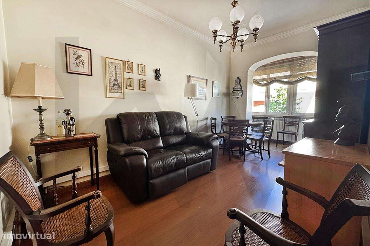 Apartamento T2 Centro Damaia de Cima-29
