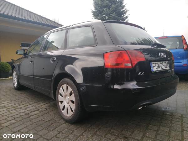 Audi A4 Avant 2.0 TDI Multitronic - 6