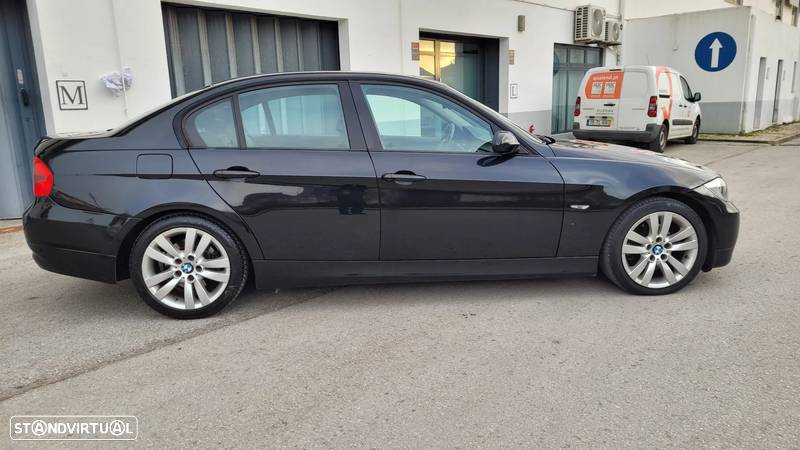 BMW 320 dA Exclusive - 5