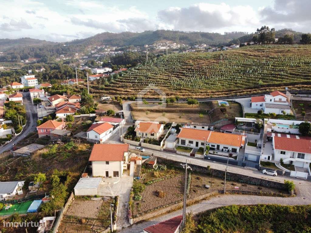 Terreno para Construção em Roriz-10