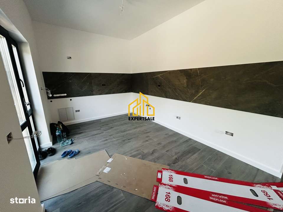 Casa Domnesti/ 400 MP - Imagine principală: 4/12