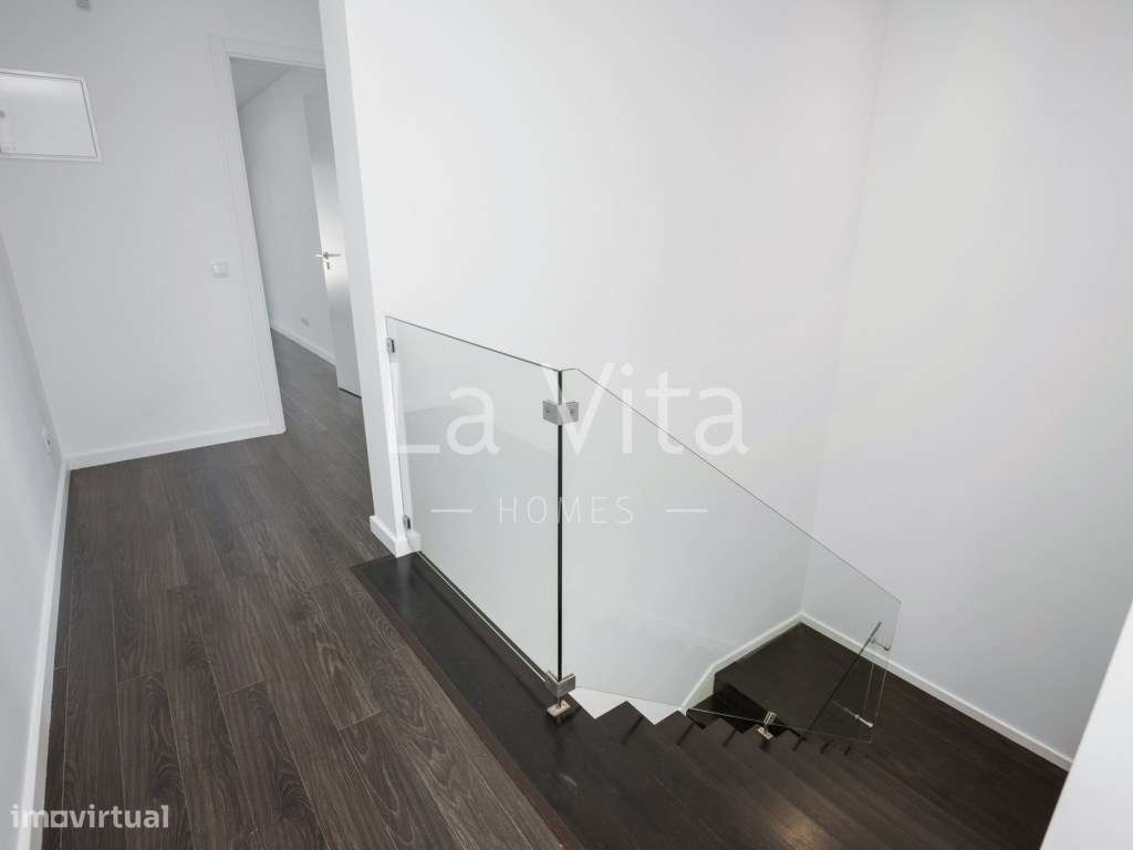 Moradia Nova T5 (5 suites) em Birre, Cascais.-33