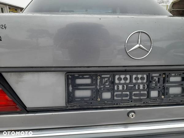 MERCEDES W124 KLAPA BAGAŻNIKA 122 - 10