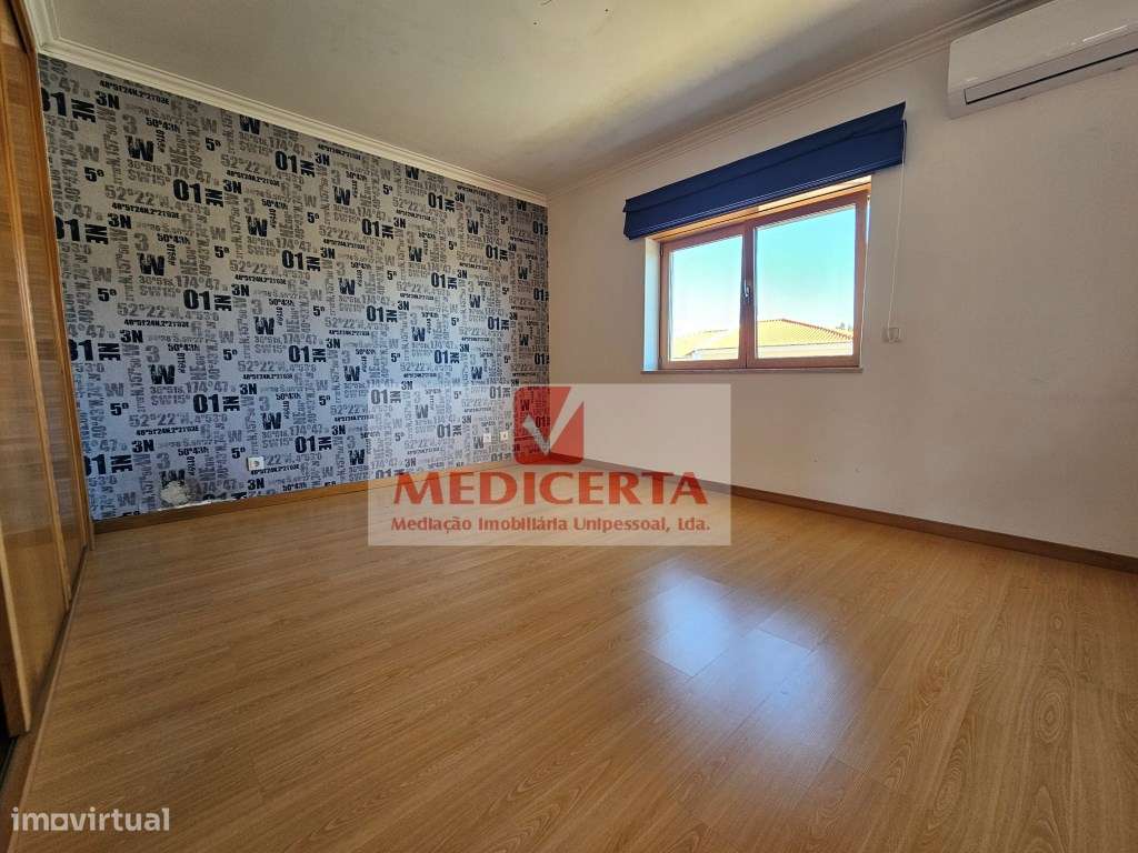 Algueirão - Moradia/Isolada T5 + Logradouro 350m² + Garagem-21