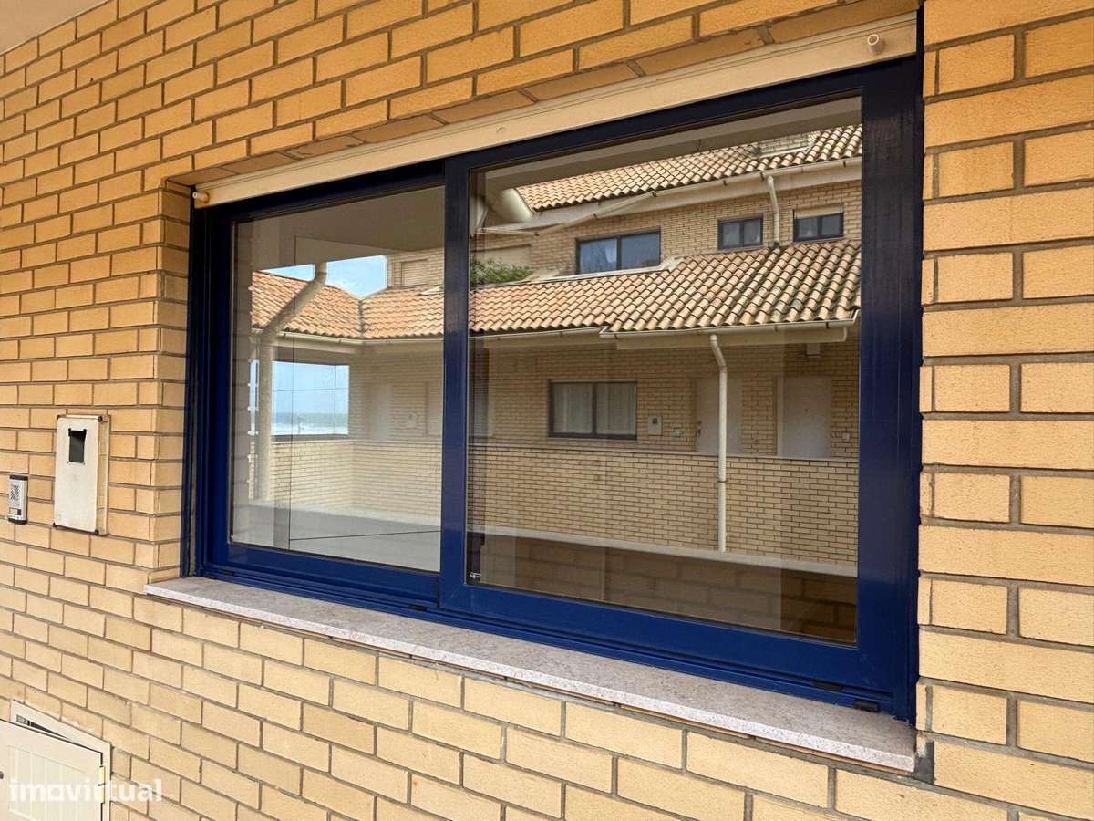 V2 na Primeira Linha de Praia - Grande imagem: 4/33