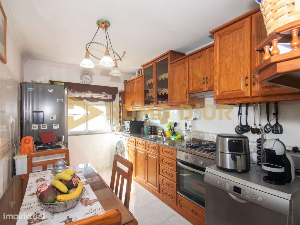 Apartamento T3 Carregado com áreas generosas - Grande imagem: 5/23