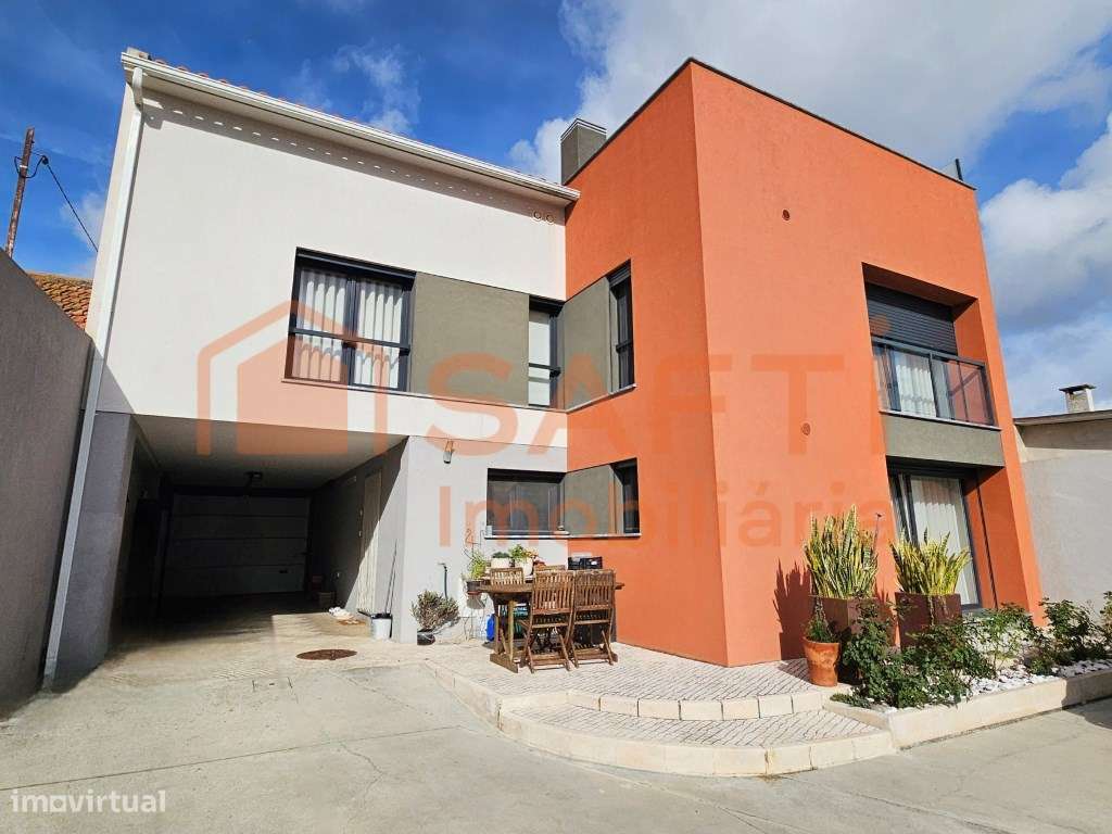 Moradia para Venda em A dos Cunhados - 
 Localização Tranquila e d... - Grande imagem: 5/7