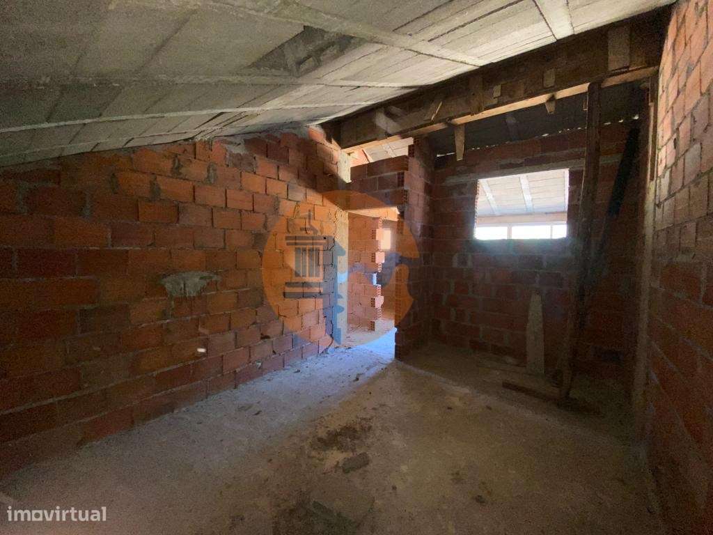 Magnifica Moradia com terreno de grande dimensão !!!-44