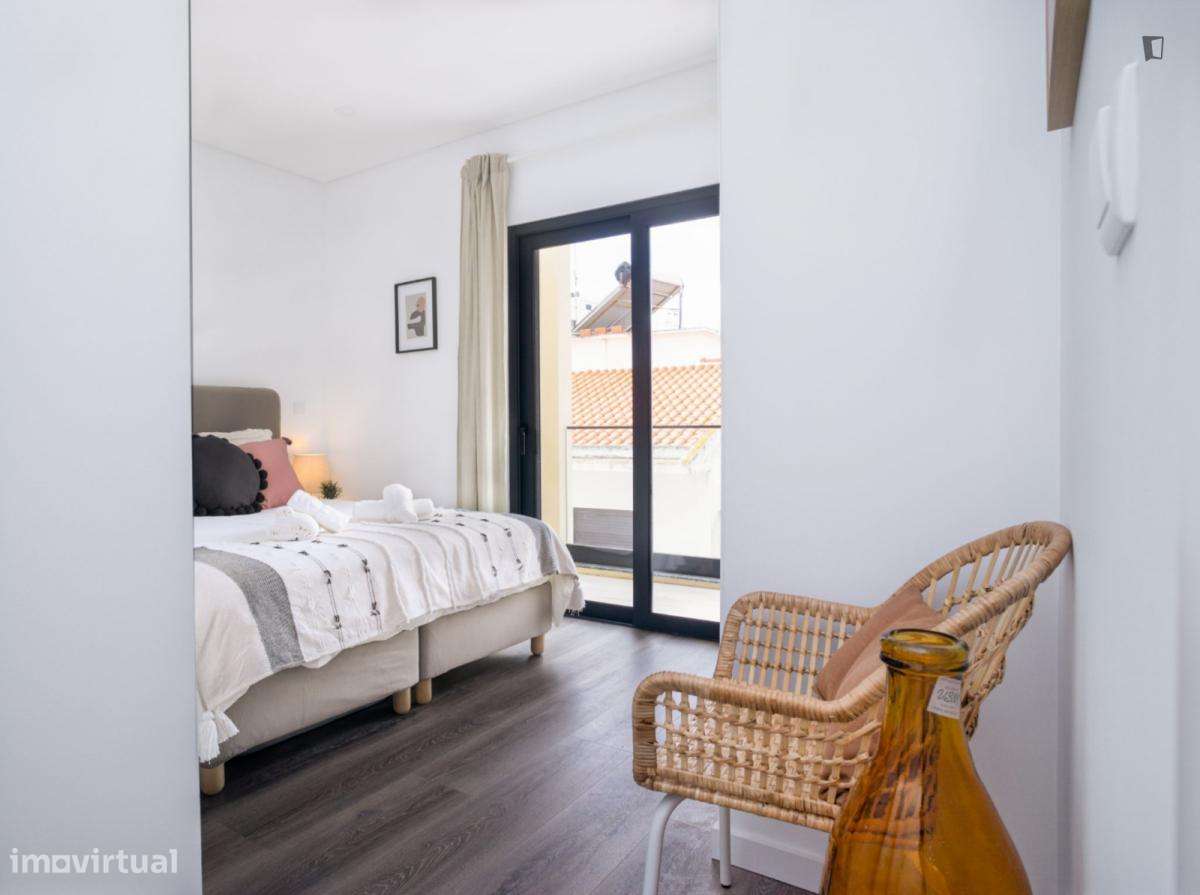 Apartamento com 2 quartos - localizado em Faro - Grande imagem: 5/6