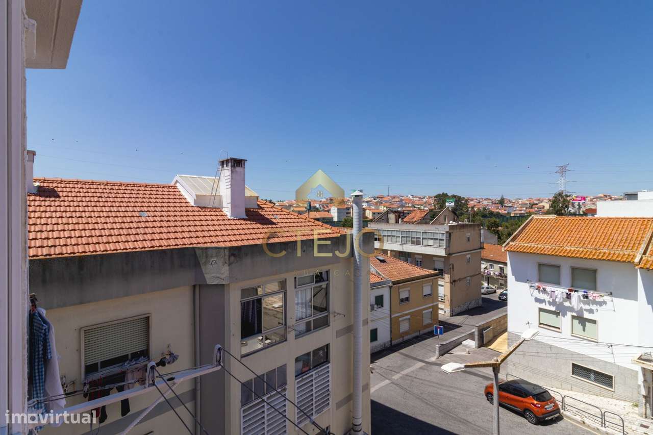 Apartamento T2 na Bobadela-18
